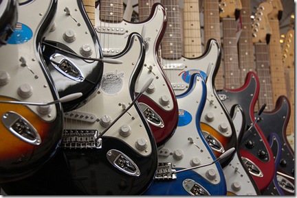 Quelques conseils pour choisir quelle guitare acheter pour débuter - Photo Chris Devers